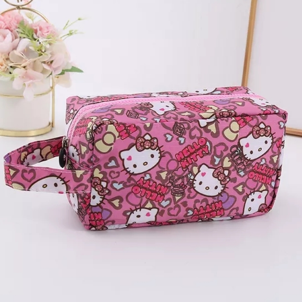 Large Hello Kitty Makeup Wristlet Bag nwot